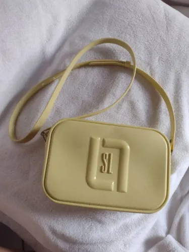 Bolsa diferente 