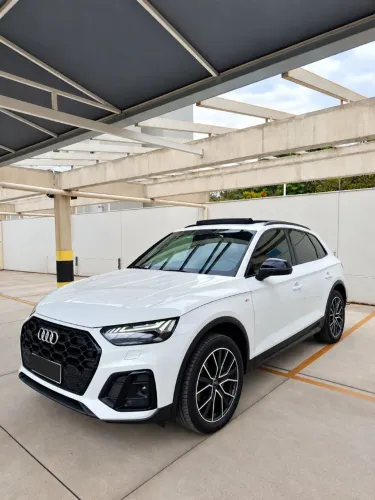 Audi Q5 S-line Black 2.0 TFSI Quat. S-tronic 2022