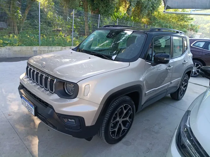 Jeep Renegade Sahara T270 1.3 TB 4X2 Flex AUT 2026