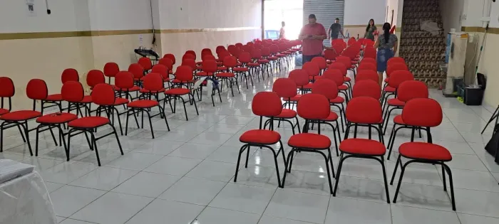 Cadeira para igreja
