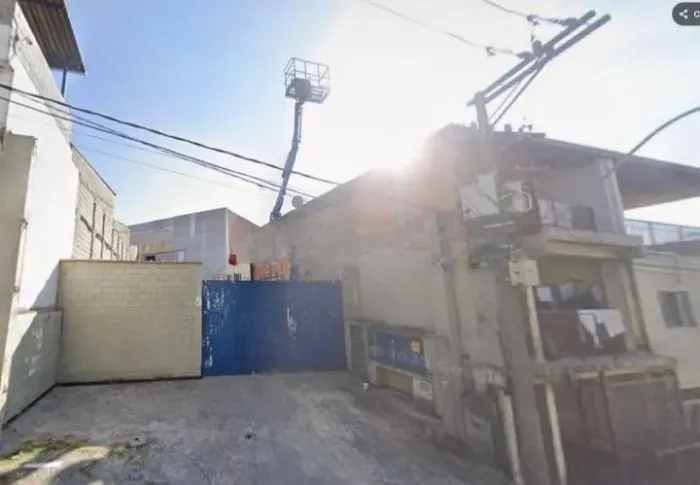 Terreno na Rua Ibitinga, 26 300 m²