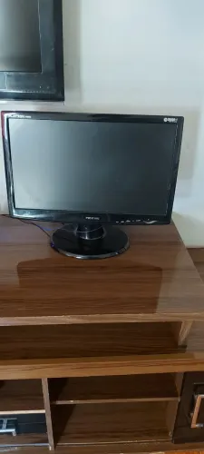 Monitor LG Flatron W1943C - 18.5" Polegadas (Ideal para escritório, PC básico ou CFTV)