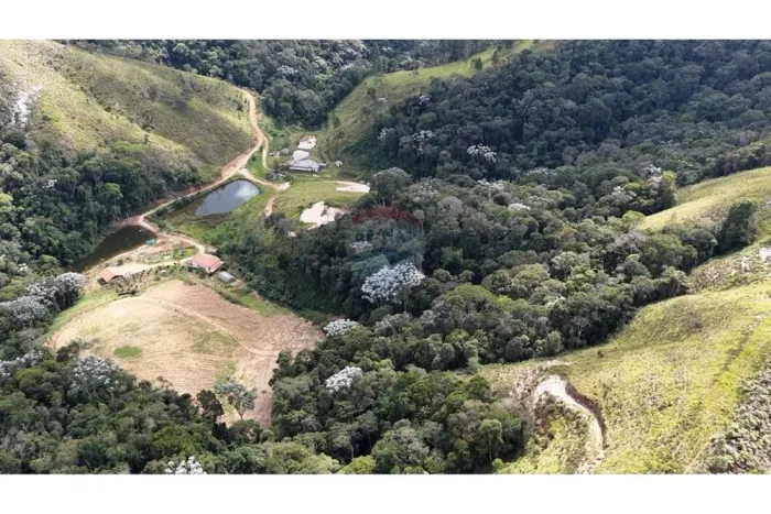 Terreno no KM 80 - BR 262