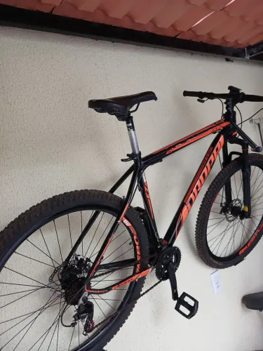Bike Drop Z3 Preta e Laranja Aro 29, Freio a Disco, Suspensão Dianteira, Revisada.