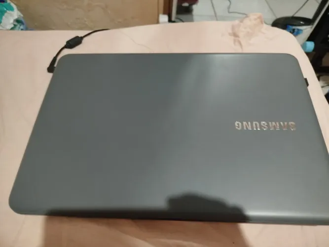 Notebook top da Samsung.