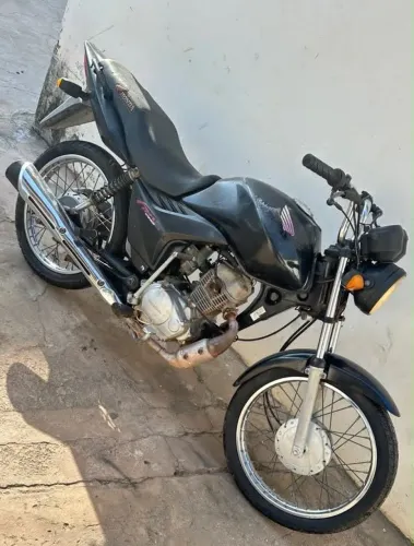 VENDE-SE FAN 125 PEDAL SUCATA ORIGINAL DA VIP, NÚMERO DO MOTOR ORIGINAL DA HONDA