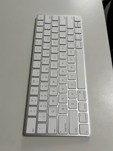 Apple Magic Keyboard 