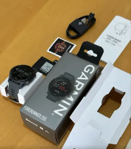 Garmin Forerunner 255 GPS com Monitor Cardíaco e Caixa de 46 mm Cinza Ardósia