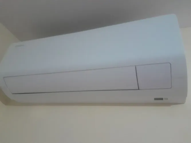 Ar condicionado Samsung inverter 1 mês de uso