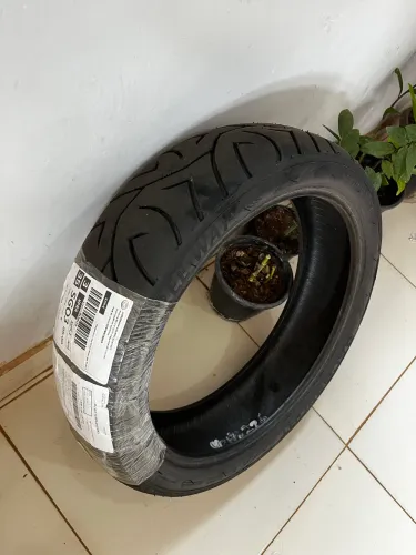 Peneu para motos 250