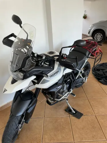TRIUMPH 900 GT 2021