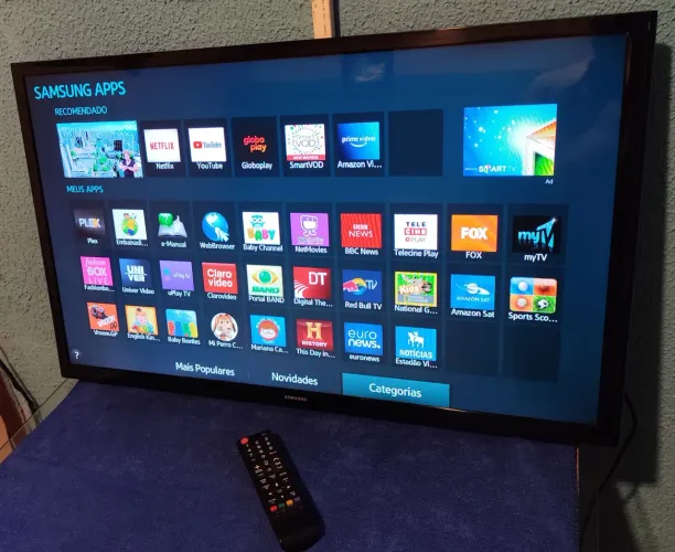 Smart Tv 32 polegadas+Suporte articulado de parede