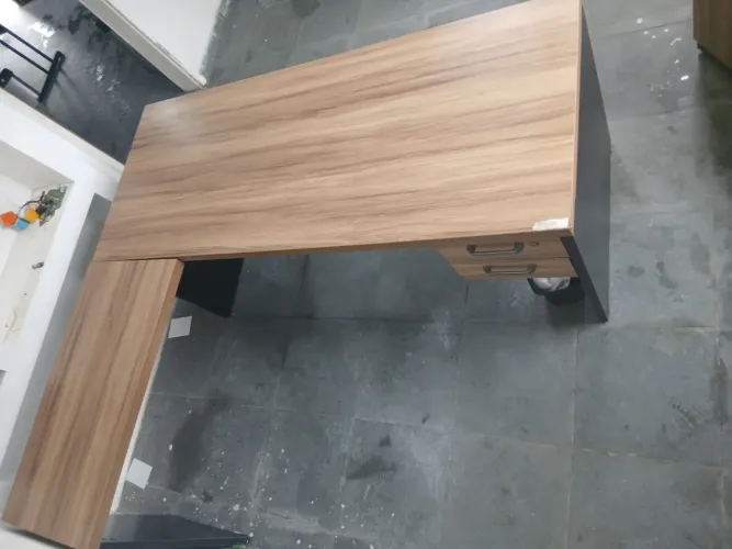 Mesa de escritório 