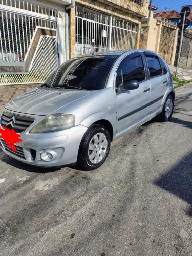 Citroen C3 GLX 1.4/ GLX Sonora 1.4 Flex 8V 5P 2012