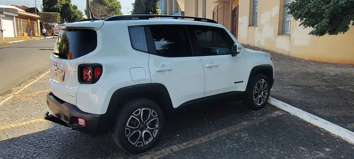 Jeep Renegade Longitude 2.0 4X4 TB Diesel AUT 2017