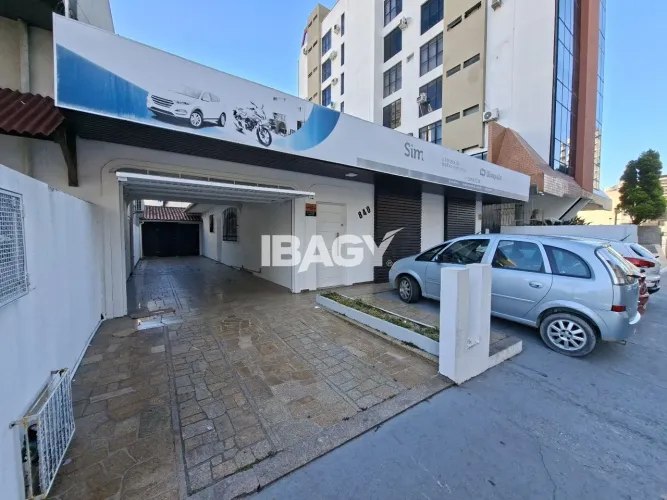 Oportunidade! Casa em Kobrasol - São José