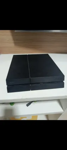 PlayStation 4 slim 825gb, 4 controles, bloqueado, versão de software 13.50