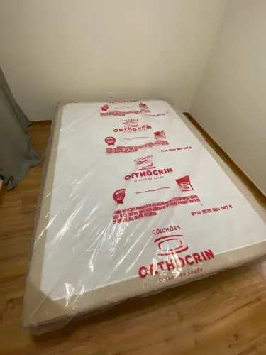 Vendo base box casal orthocrtin casal138x188