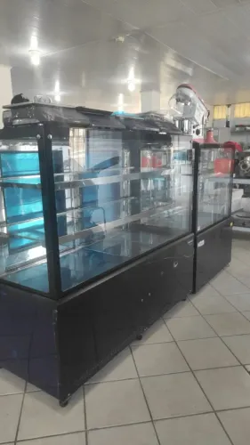 Bh Vitrine frente de padaria confeitaria orçamento