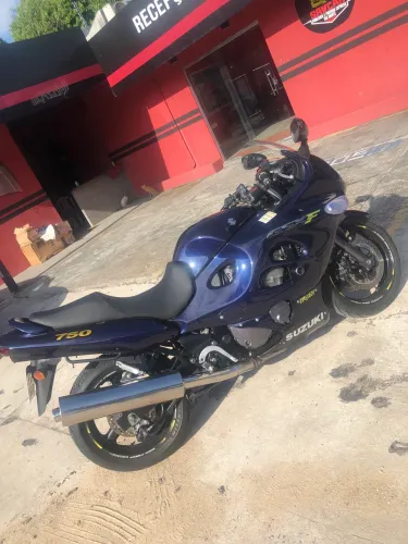 Suzuki GSX 750F 2005