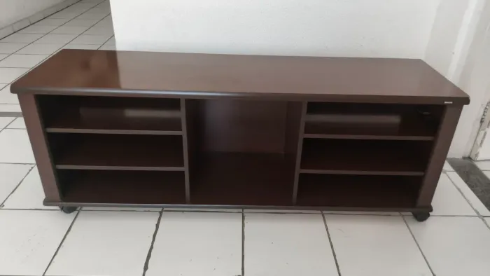 Rack Dalla Costa em Madeira Maciça