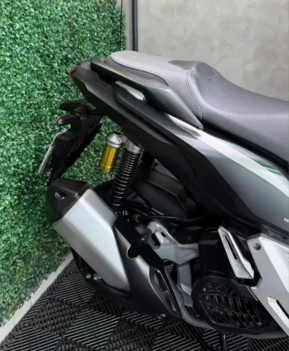 ? HONDA ADV 150 À VENDA
