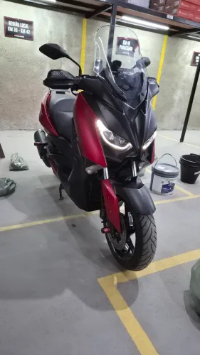 Yamaha Xmax 250 ABS - 13 mil km rodados