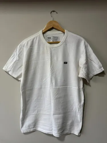 Camiseta Vans Off The Wall Classic White Branco - Tamanho M