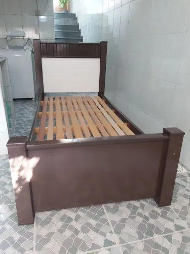 Cama de solteiro e cômoda Branco com Tabaco