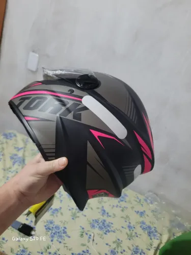 Capacete
