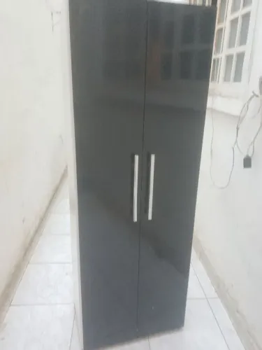 Armário semi-novo perfeito estado