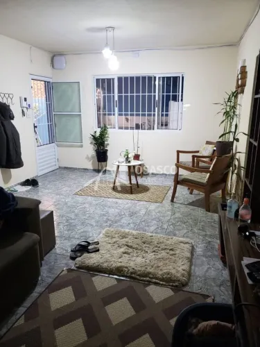 Casa Terrea para venda ou locação na Quitaúna - 3 dormitórios e garagem para até 4 carros