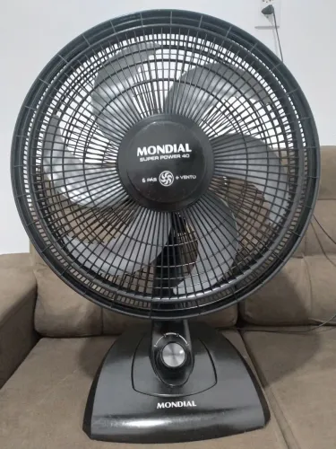 Ventilador mondial 40CM funcionando perfeitamente nada quebrado nem danificado