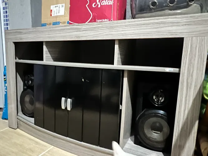 Rack cinza e preto excelente estado