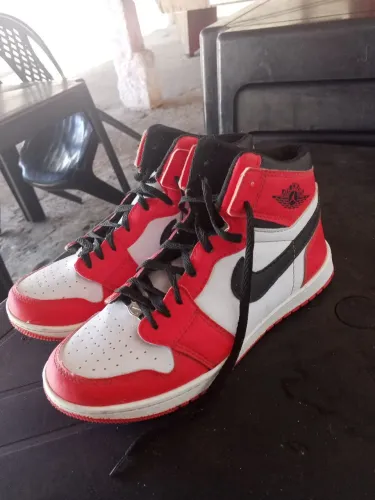 TÊNIS JORDAN 39 40