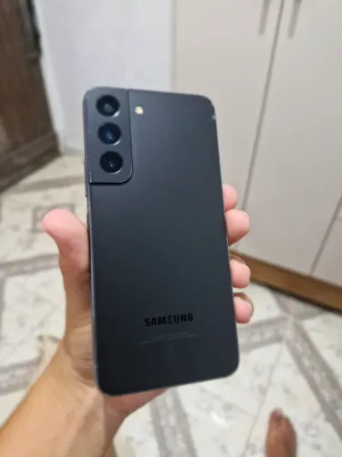 Sansung Galaxi S22 