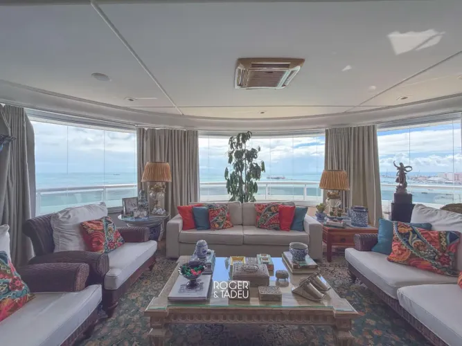 APARTAMENTO 388M² NA BEIRA MAR DE FORTALEZA - MOBILIADO