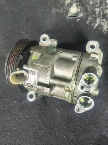 Compressor ar condicionado Fiat mobi