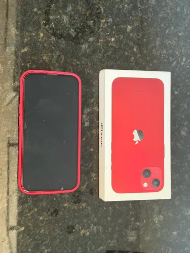 Vendo IPHONE 13 256 Red