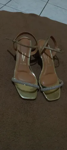 SALTO DOURADO VIZZANO
