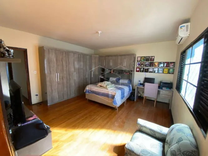 Casa com 3 dormitórios à venda, 334 m² por R$ 580.000,00 - Vila Santa Terezinha - Dois Cór