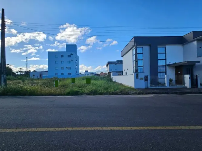 Terreno no bairro Rau próximo a faculdade Católica em Jaraguá do Sul