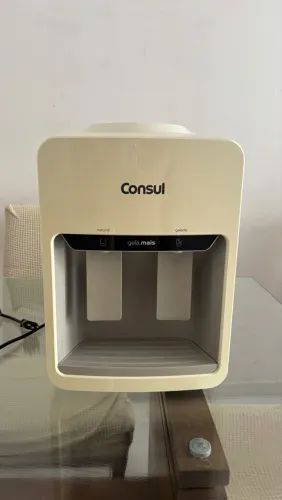 Vendo gela água cônsul