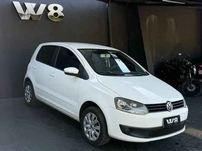 Volkswagen Fox 1.0 MI Total Flex 8V 5P 2013