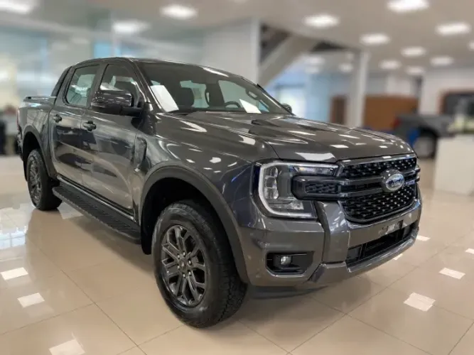 Ford Ranger Black 2.0 4X2 CD TB Diesel Aut. 2026