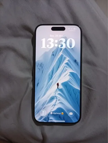 iPhone 15 pro 256gb , celular bypass troco por Android bom para jogos 