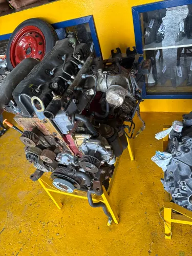 Motor Cummis eletrônico ano 2013 obs: suprimido 