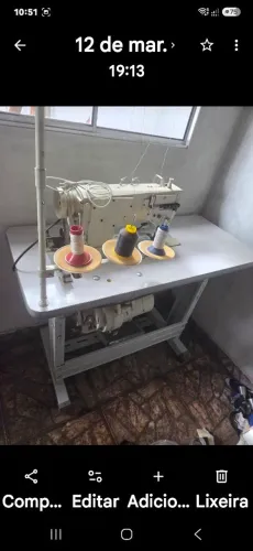 Máquina industrial pespontadeira