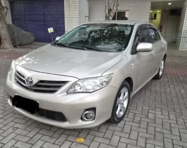 Toyota Corolla GLI 1.8 Flex 16V Aut. 2013