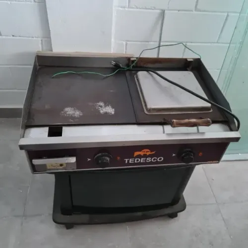 Chapa c/ prensa elétrica 220v  